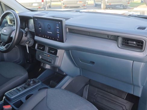 Used 2025 Ford Maverick XL image 34