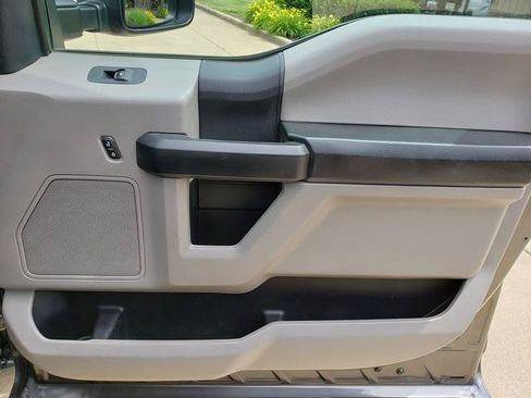 Used 2018 Ford F250 XL w/ Power Equipment Group RWD image 14