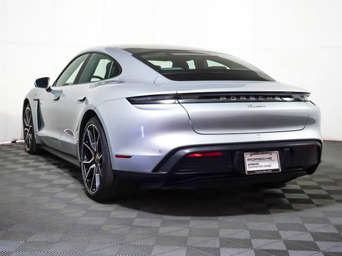 Certified 2023 Porsche Taycan image 3