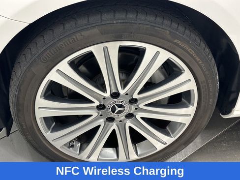 Used 2018 Mercedes-Benz E 300 image 13