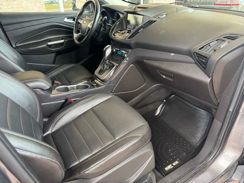 Used 2014 Ford Escape Titanium image 25
