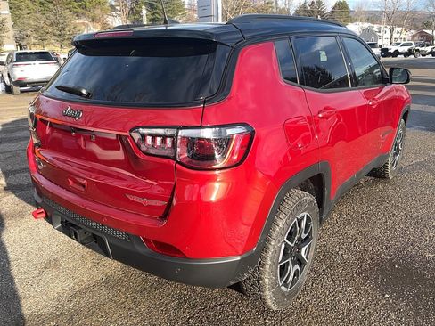 New 2026 Jeep Compass Trailhawk image 5