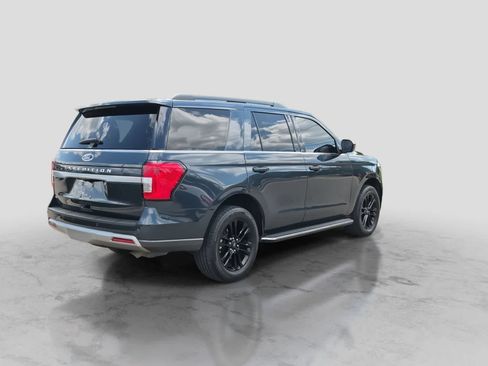 Used 2022 Ford Expedition XLT RWD image 8