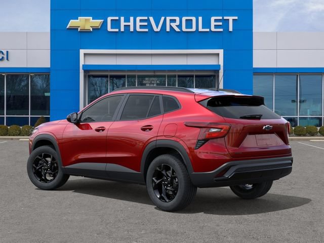New 2026 Chevrolet Trax LT w/ Driver Confidence Package FWD image 3