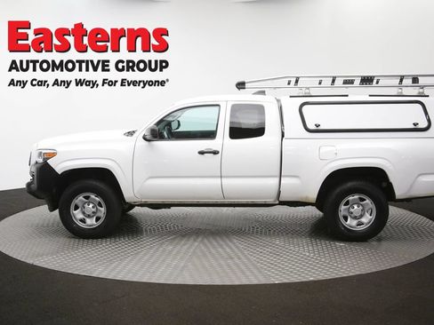 Used 2023 Toyota Tacoma SR RWD image 60