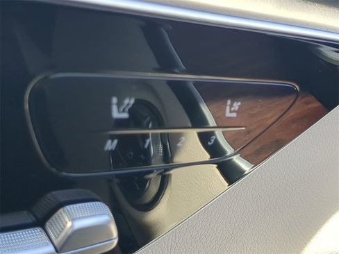 Used 2023 Mercedes-Benz C 300 Sedan image 24