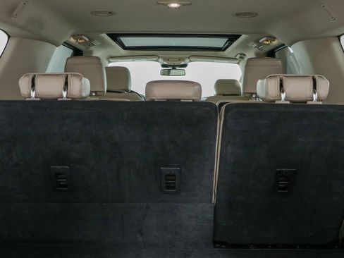 Used 2024 Ford Expedition Max Limited AWD/4WD image 32