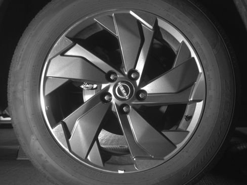 Used 2025 Nissan Rogue SV FWD image 15