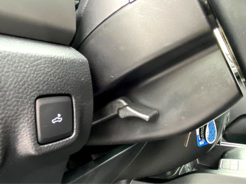 Used 2019 Ford Ranger XL image 30