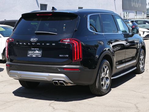Used 2021 Kia Telluride EX FWD image 2
