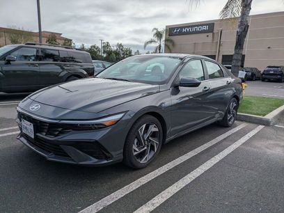 Certified 2024 Hyundai Elantra SEL w/ Convenience Package