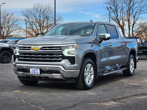 Used 2023 Chevrolet Silverado 1500 LTZ w/ LTZ Premium Package image 4