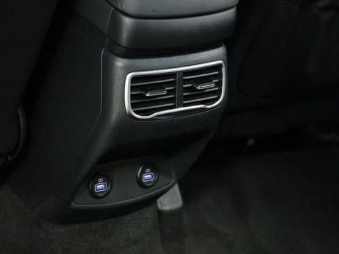 Used 2022 Hyundai Santa Fe SEL w/ Convenience + Premium Package FWD image 31