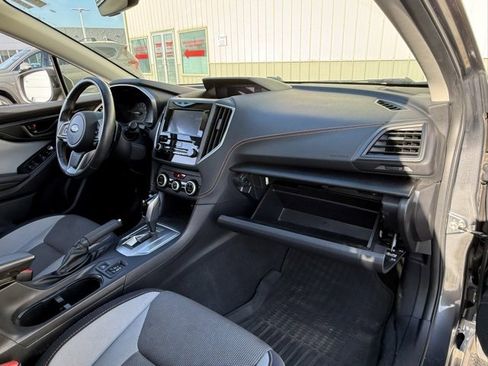 Used 2021 Subaru Crosstrek 2.0i Premium w/ Moonroof Package image 12