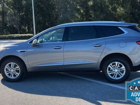 Used 2019 Buick Enclave Essence image 6