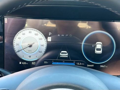 Certified 2025 Hyundai Elantra SEL image 12