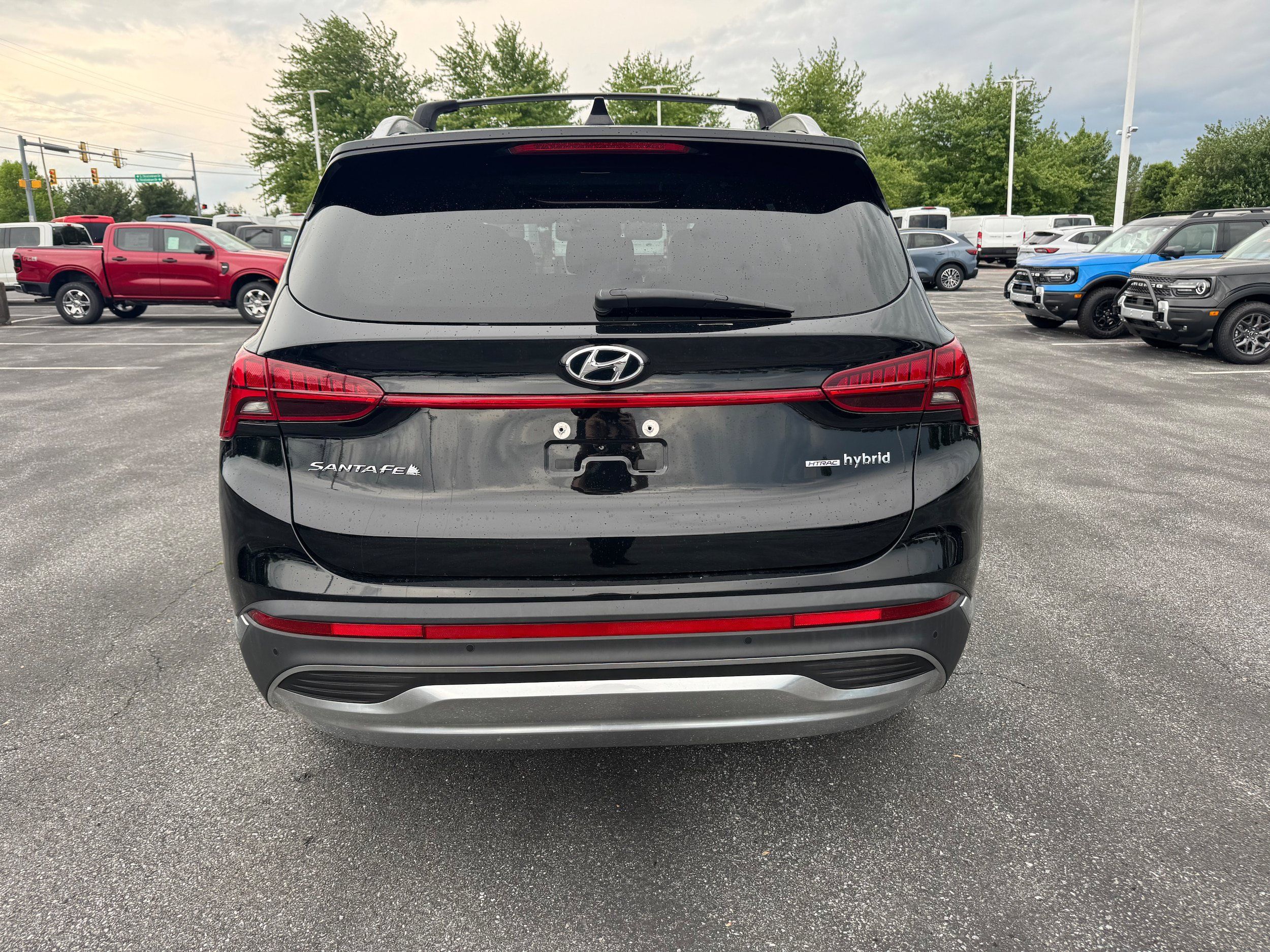 Used 2023 Hyundai Santa Fe Limited AWD/4WD image 5