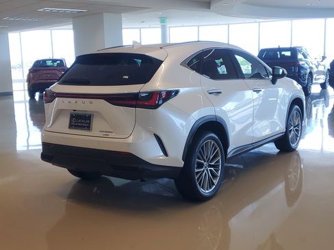 Used 2023 Lexus NX 350h AWD w/ Premium Package image 10