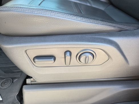 Used 2019 GMC Sierra 1500 Denali w/ Denali Ultimate Package image 14