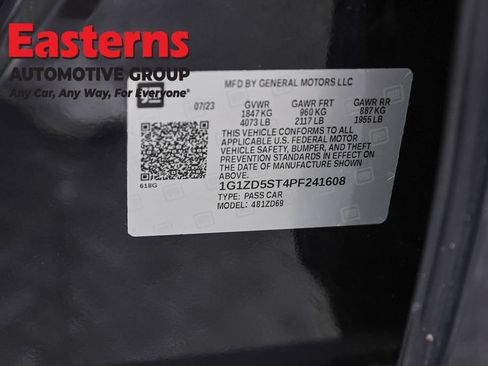 Used 2023 Chevrolet Malibu LT FWD image 35