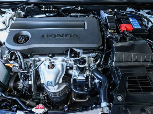 Used 2025 Honda Civic LX image 32