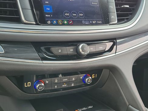 Used 2023 Buick Enclave Essence w/ Experience Buick Package image 27