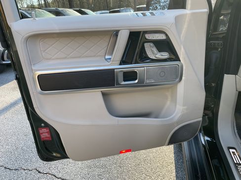 Certified 2025 Mercedes-Benz G 550 image 16