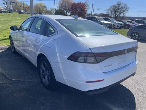 Used 2024 Honda Accord EX image 4