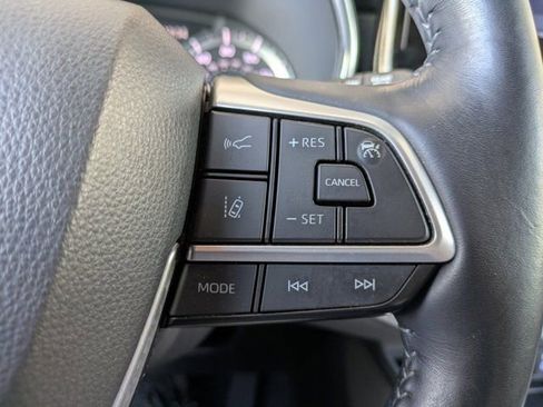 Used 2022 Toyota Highlander Platinum image 27