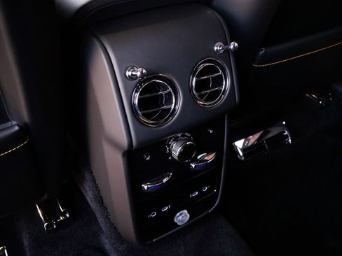 Certified 2026 Rolls-Royce Cullinan AWD/4WD image 28