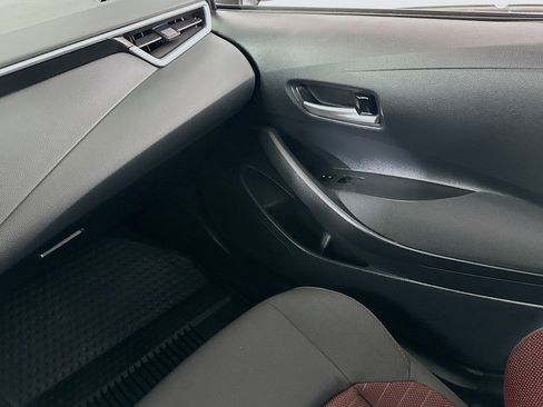 Used 2026 Toyota Corolla SE image 21