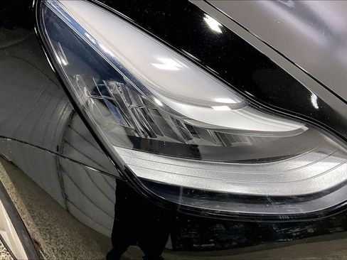 Used 2019 Tesla Model 3 Long Range image 28