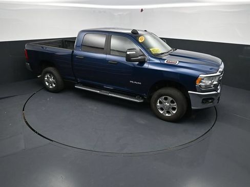 Used 2024 RAM 2500 Big Horn w/ Level 2 Equipment Group AWD/4WD image 37
