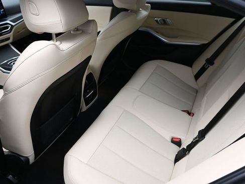 Used 2023 BMW 330i Sedan w/ Driving Assistance Package image 19