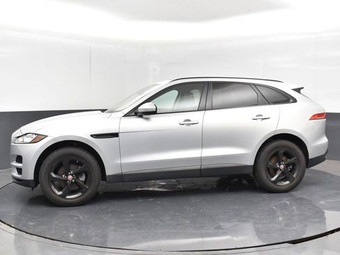 Used 2019 Jaguar F-PACE Premium AWD/4WD image 16