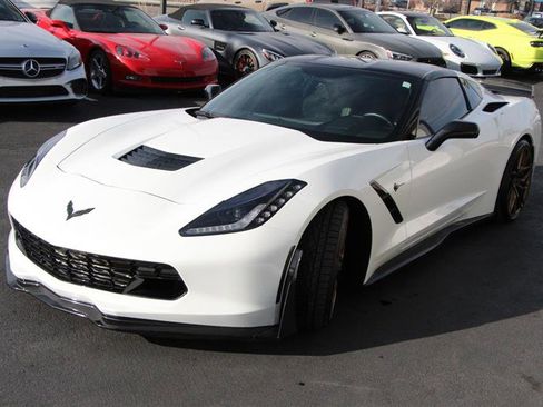 Used 2015 Chevrolet Corvette Stingray Coupe w/ 2LT Preferred Equipment Group image 4