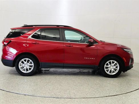 Used 2022 Chevrolet Equinox LT FWD image 8