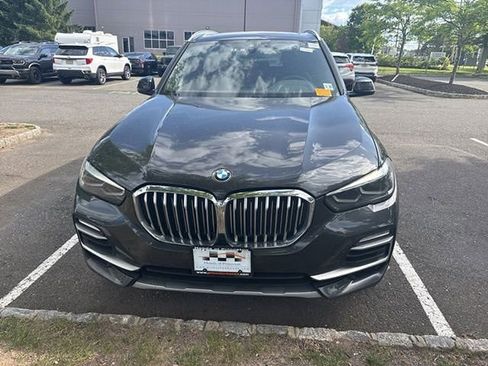 Used 2021 BMW X5 xDrive40i w/ Convenience Package AWD/4WD image 2