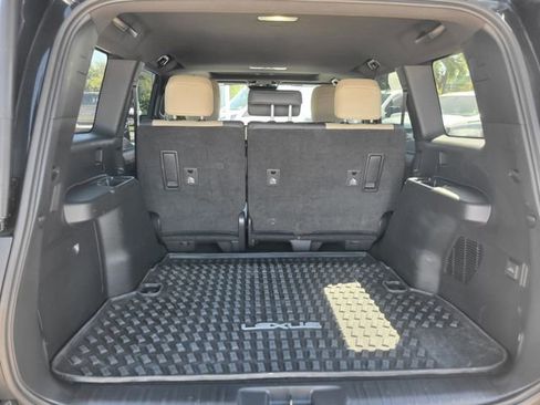 Used 2024 Lexus GX 550 image 6