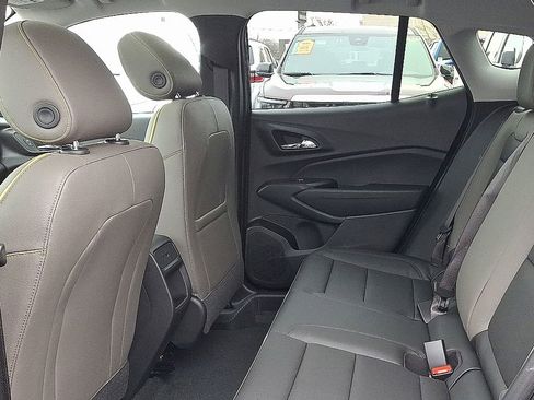 New 2026 Chevrolet Trax ACTIV w/ Sunroof Package image 7