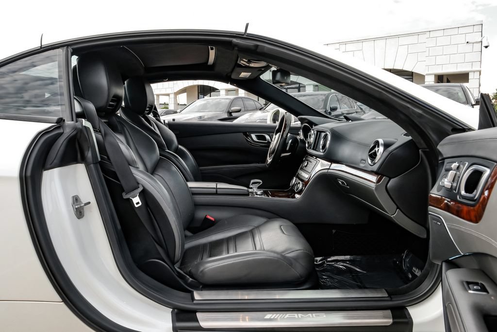Used 2018 Mercedes-Benz SL 63 AMG image 27