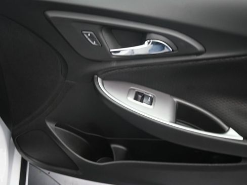 Used 2025 Chevrolet Malibu LT FWD image 17