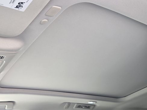 Used 2023 GMC Yukon Denali w/ LPO, Floor Liner Package AWD/4WD image 19