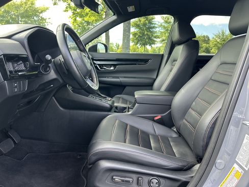 Certified 2025 Honda CR-V Sport Touring image 24