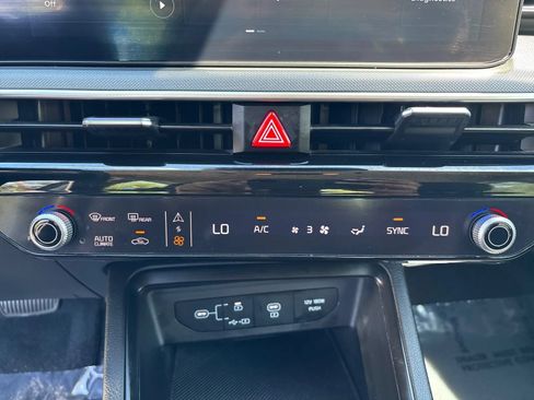 Used 2025 Kia K5 LXS FWD image 19