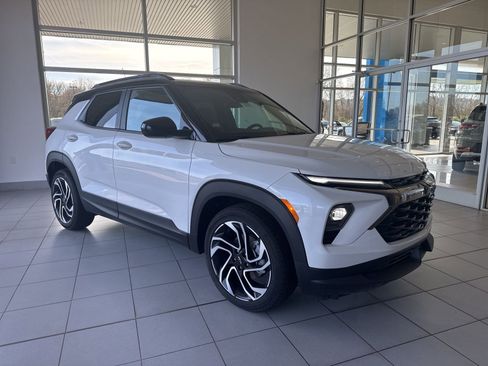 New 2026 Chevrolet TrailBlazer RS w/ Convenience Package image 3