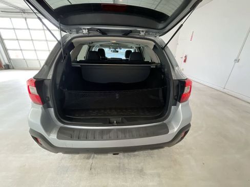 Used 2019 Subaru Outback 3.6R Limited image 24
