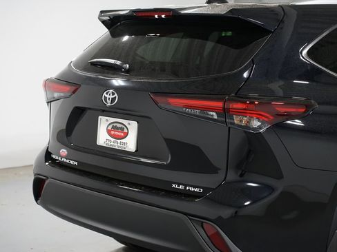 New 2026 Toyota Highlander XLE AWD/4WD image 10