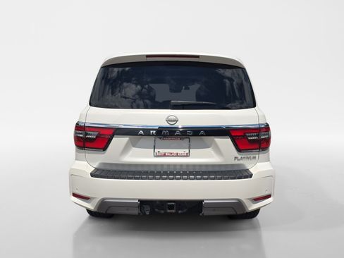 Certified 2024 Nissan Armada Platinum w/ Captain's Chairs Package AWD/4WD image 4