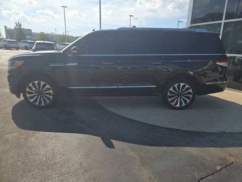 Certified 2023 Lincoln Navigator L Reserve AWD/4WD image 4